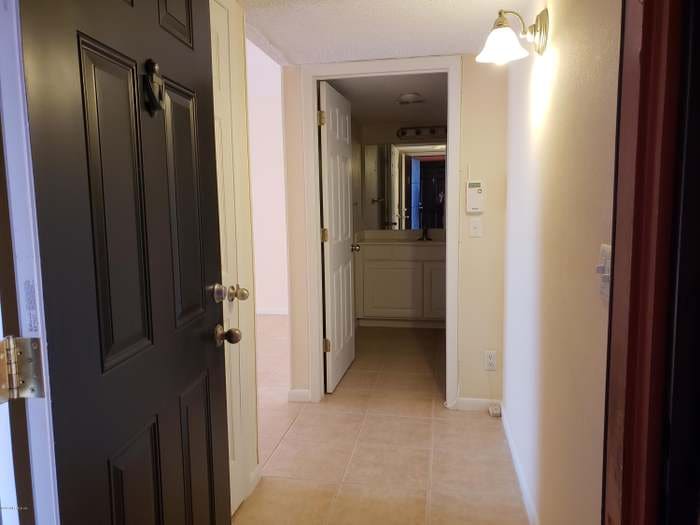 Building Photo - 3401 Townsend Blvd unit 1213