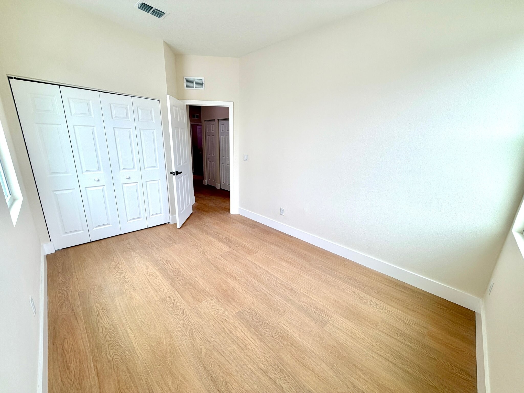 Building Photo - 3614 Temple St