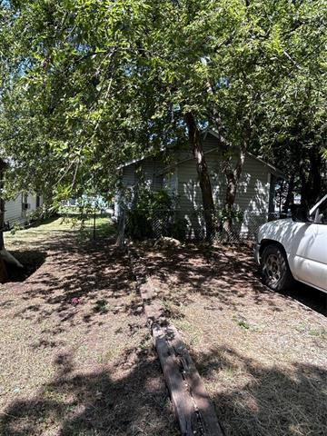 Building Photo - 615 S Throckmorton St