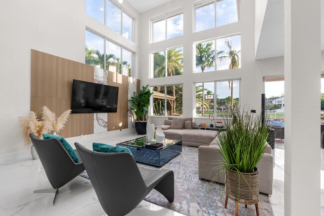 Building Photo - 11352 Regatta Ln