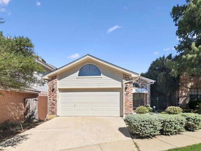 Building Photo - Spacious 2 Bedroom, 2 Bathroom Home in Eag...