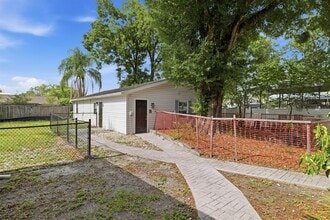 Building Photo - 15509 Casey Rd Ext