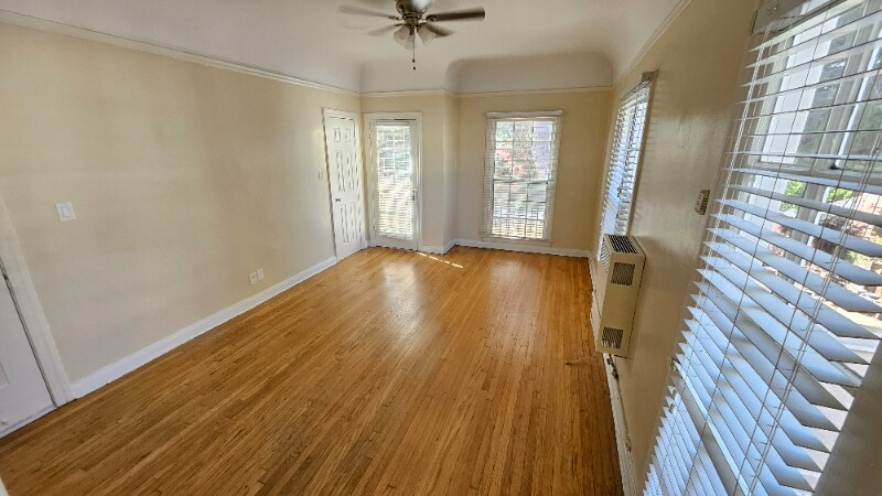 Building Photo - 3707 Monon St