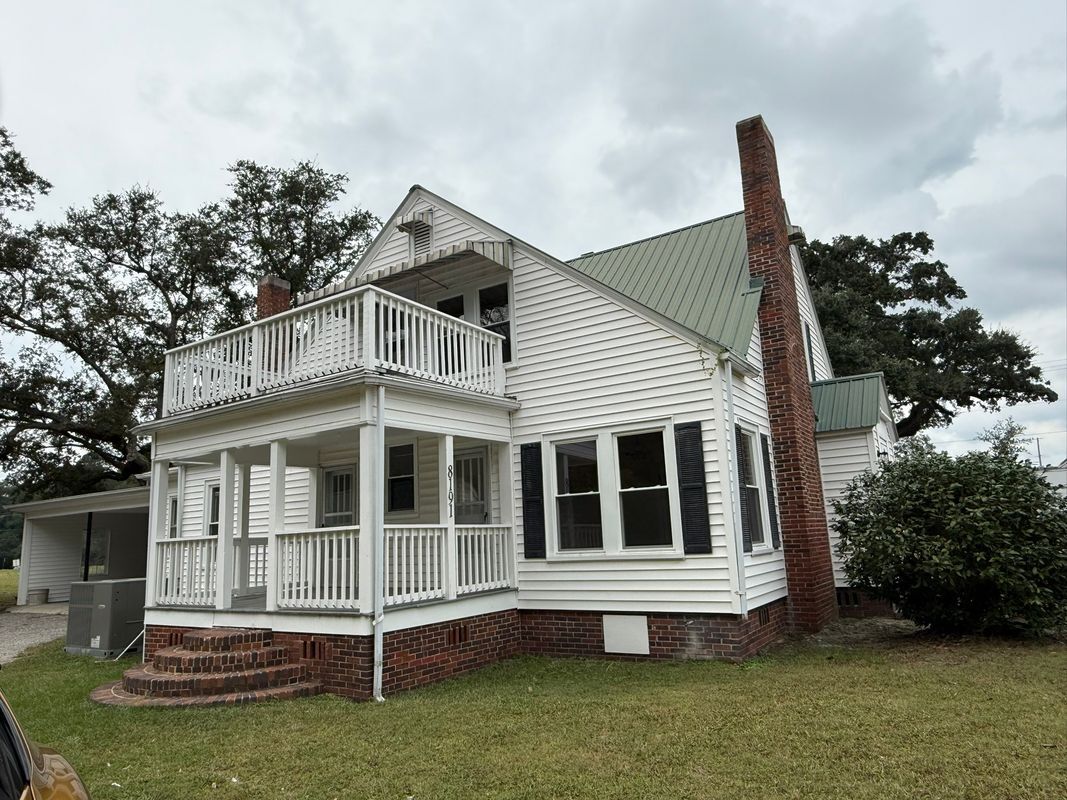 Building Photo - 8191 E Highway 19