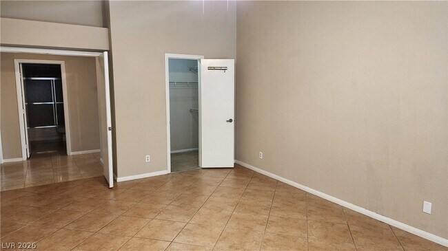 Building Photo - 5709 Spicewood Cir