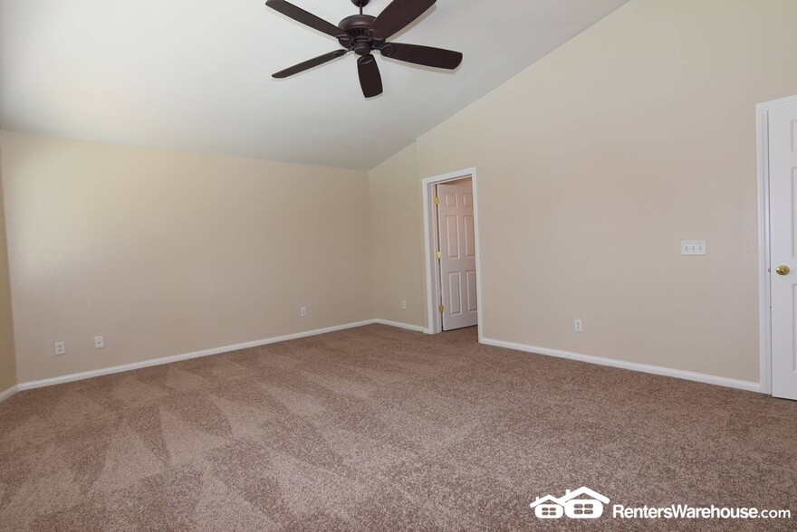 Building Photo - 3615 Villa De Paz Ct