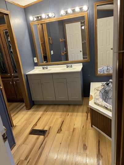 Building Photo - 213 Cherry Tree Dr