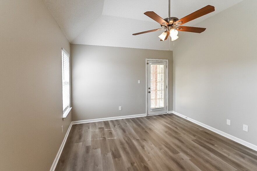 Building Photo - 5818 Carrel Cove