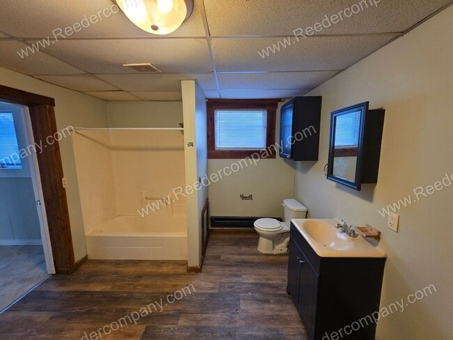 Building Photo - 2 bedroom home in South Hammond!