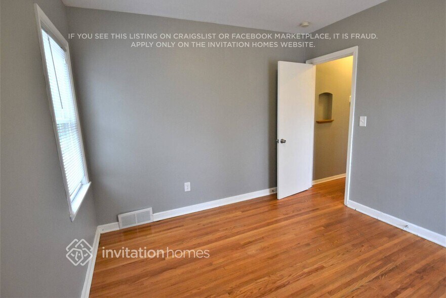 Building Photo - 6909 Morgan Ave S