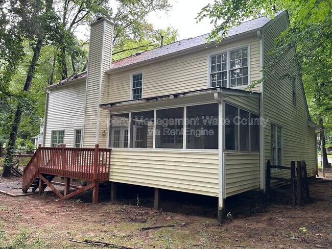 Building Photo - 106 Oak Spring Ct