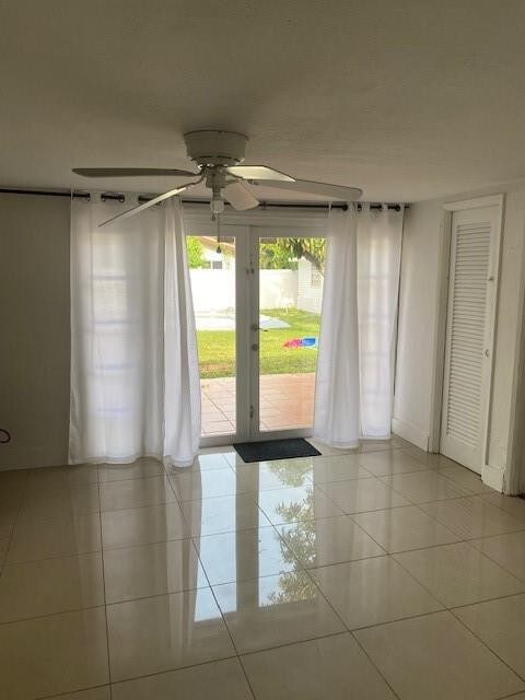 Building Photo - 224 NE 18th Ave