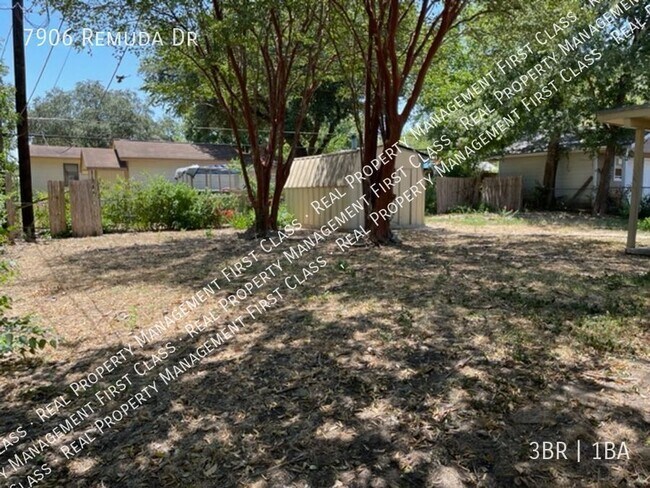 Building Photo - 7906 Remuda Dr