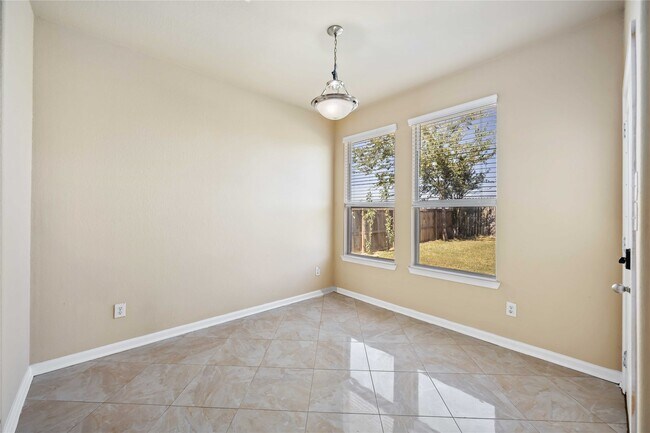 Building Photo - 6303 Atlasridge Dr