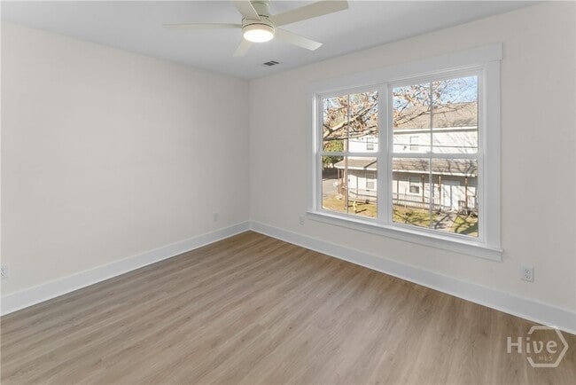 Building Photo - 1203 E Bolton St