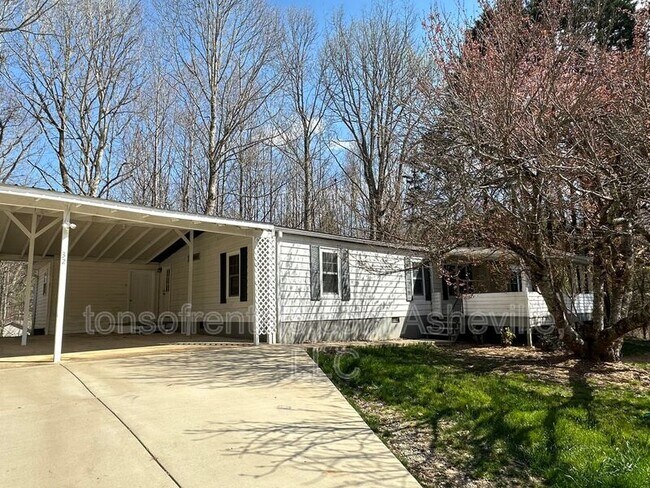 Primary Photo - 32 Little Dove Ct