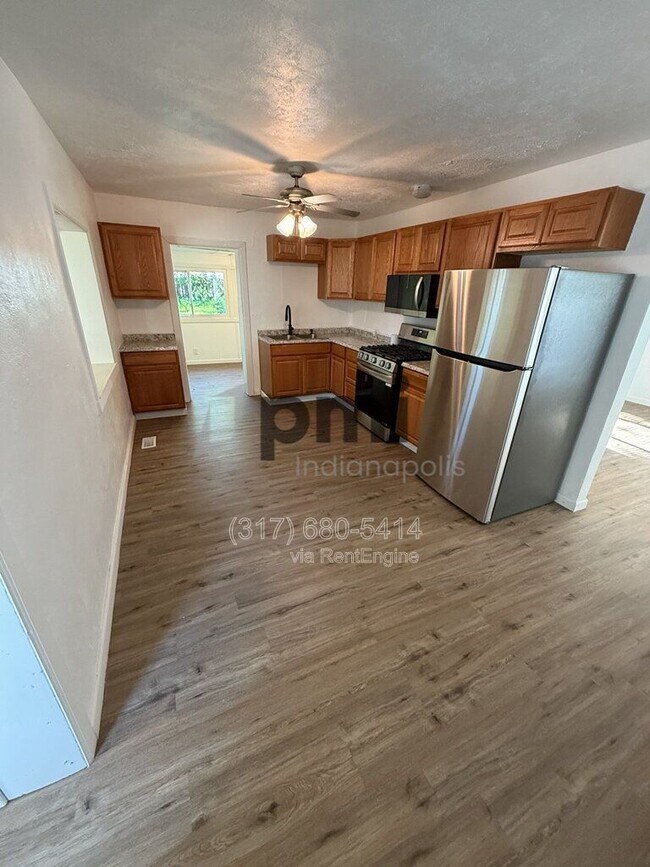 Building Photo - 1324 Brandt Dr