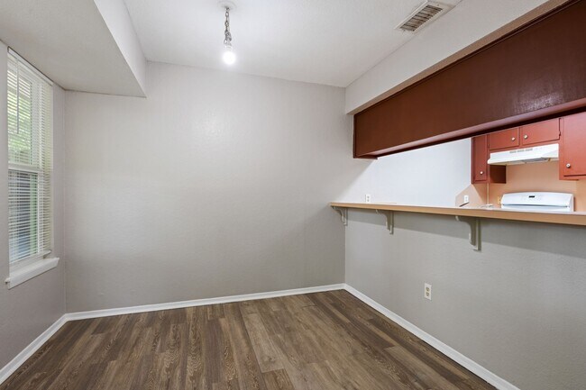 Building Photo - Rawhide Loop Duplex