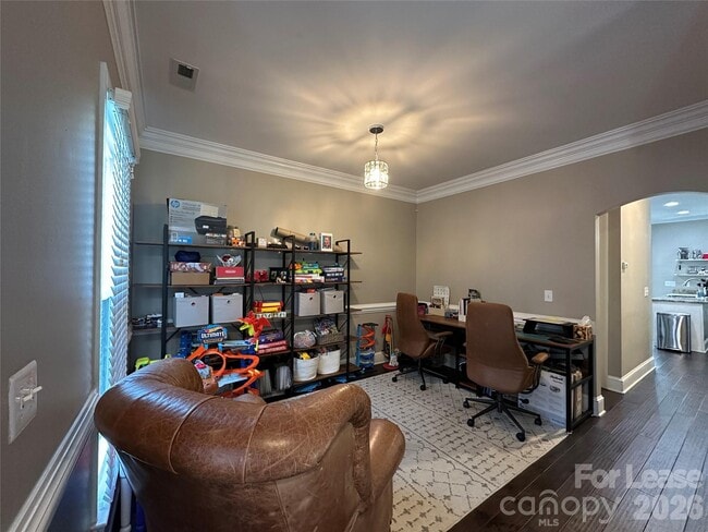 Building Photo - 819 Stargard Ct