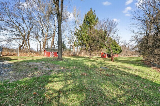 Building Photo - 322 NY-94