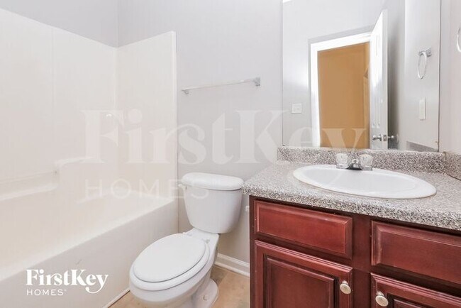 Building Photo - 5052 Pioneer Pkwy