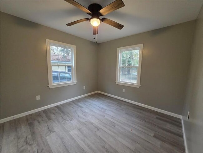 Building Photo - 3066 Baycrescent Dr