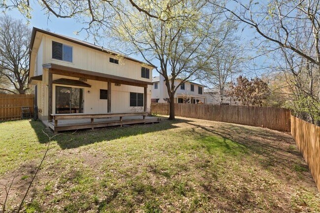 Building Photo - 9416 Bradner Dr