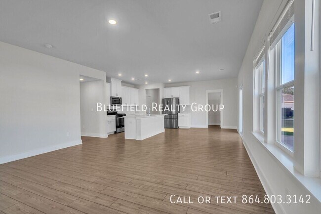 Building Photo - 308 Garrison Grove Dr