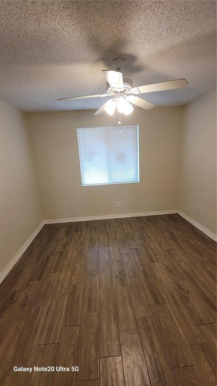 Building Photo - 640 Golden Raintree Pl