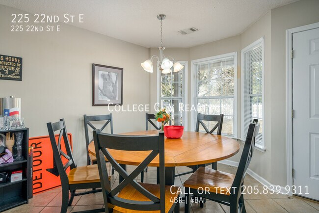 Building Photo - 225 22nd E St