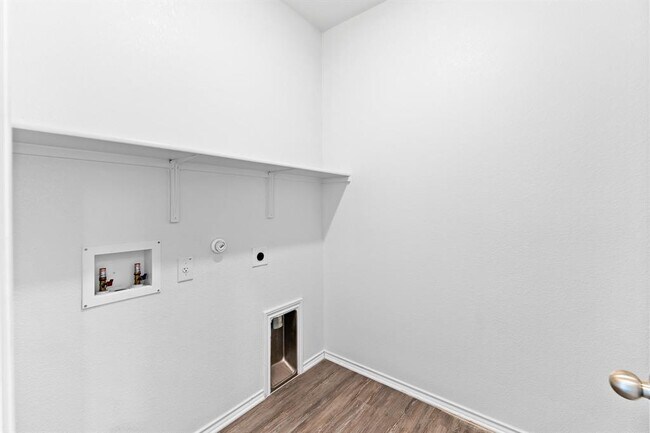 Building Photo - 12505 Franklin D Roosevelt St