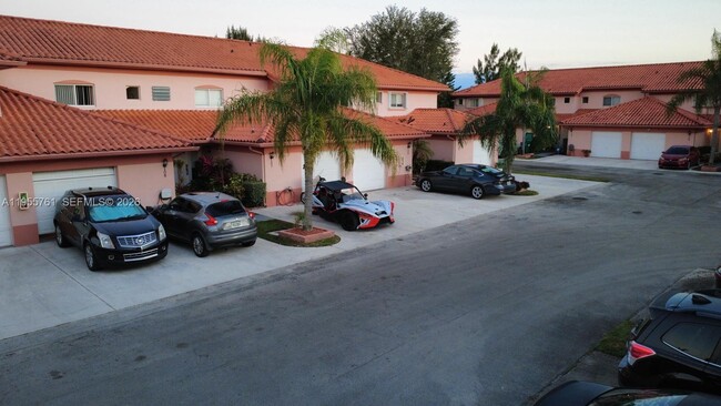 Building Photo - 20814 San Simeon Way