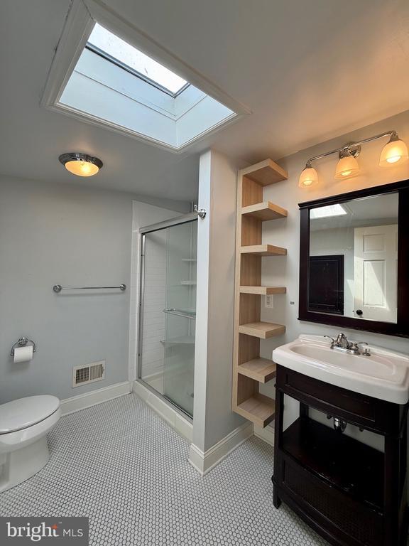 Building Photo - 2623 W 18th St