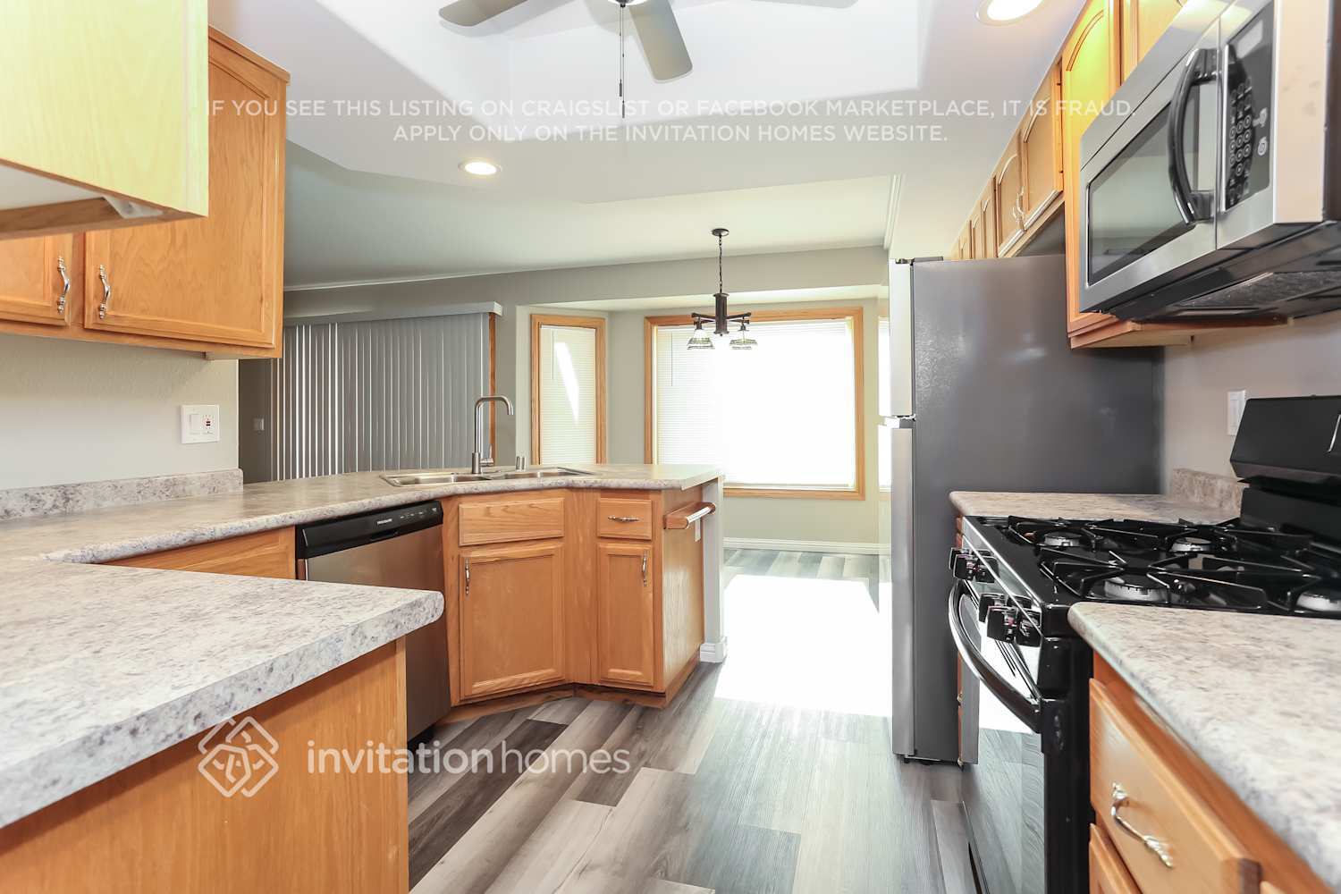 Building Photo - 8613 Copper Mountain Ave