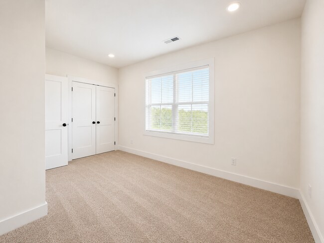 Building Photo - Sunsets, Skyline Views & Resort Living | Highbury's Premier 3-Bedroom Homes
