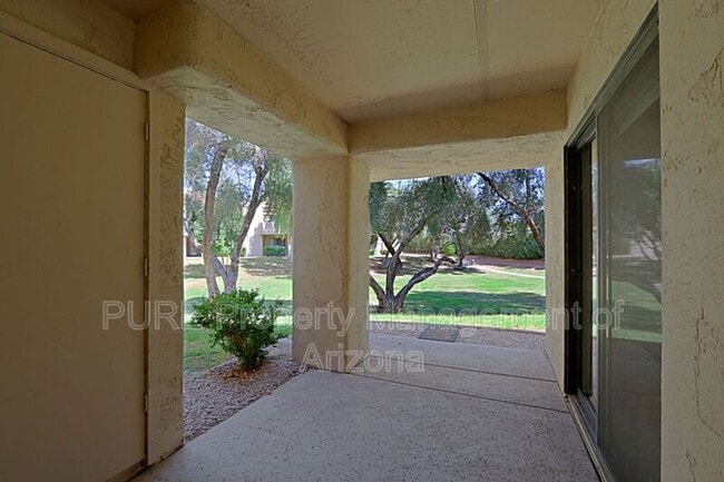 Building Photo - 9355 N 91st St