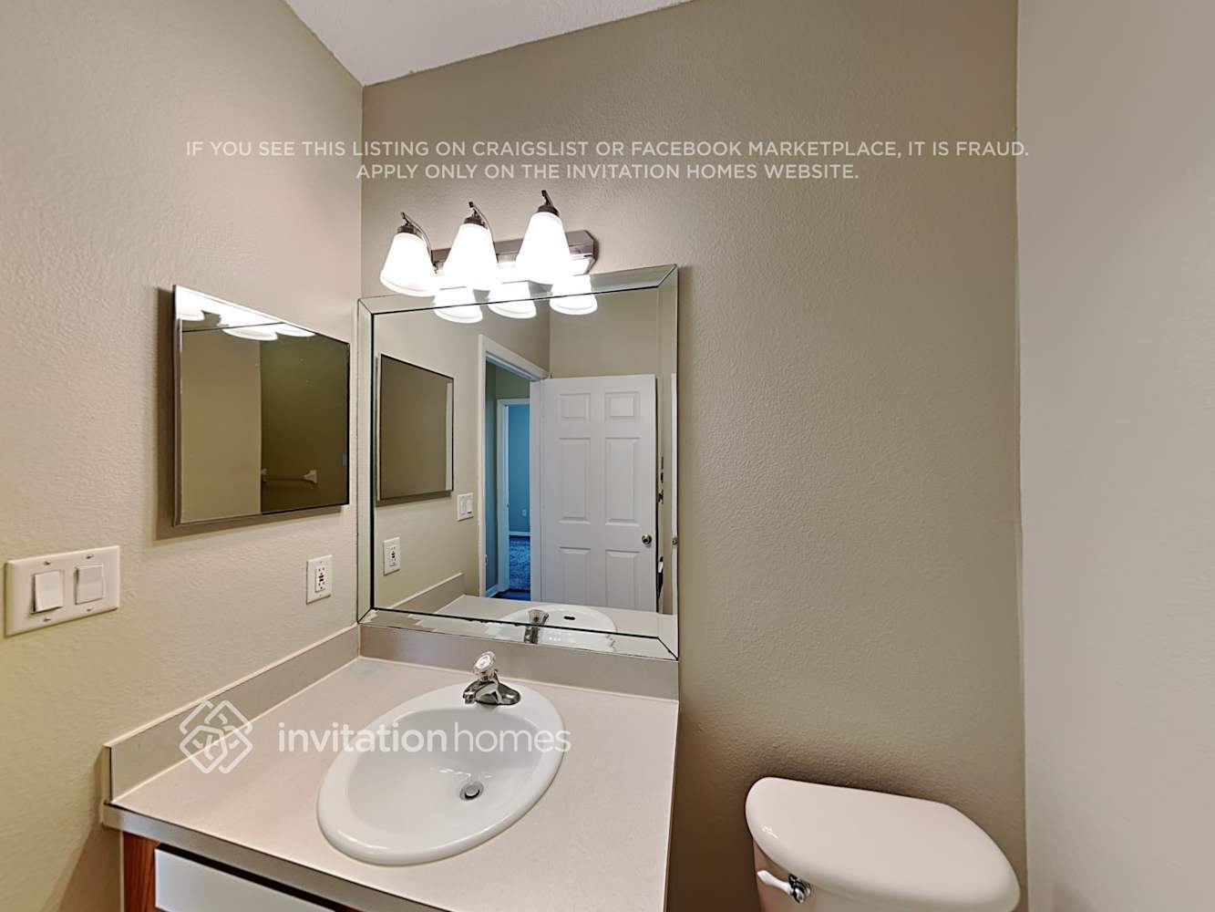 Building Photo - 1468 Kodak Dr