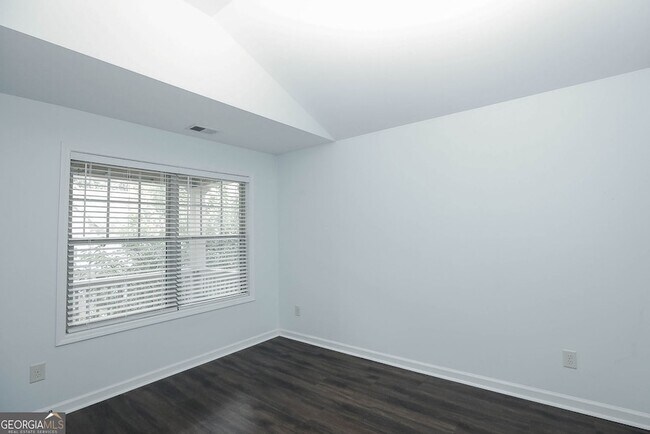 Building Photo - 438 Privet Cir