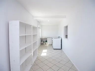 Building Photo - "Updated 3-Bedroom, 2-Bath SOLAR Home in Yuma"