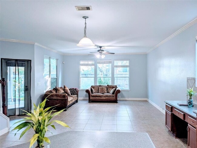 Building Photo - 6318 Alpine Trail Ln