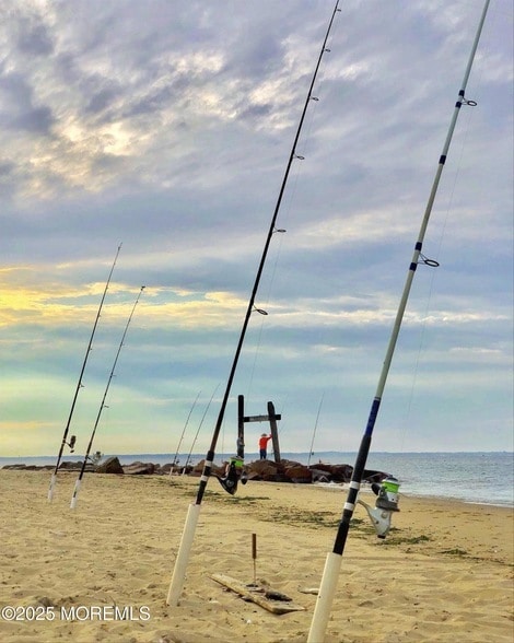 Building Photo - 15 Griggs Ave