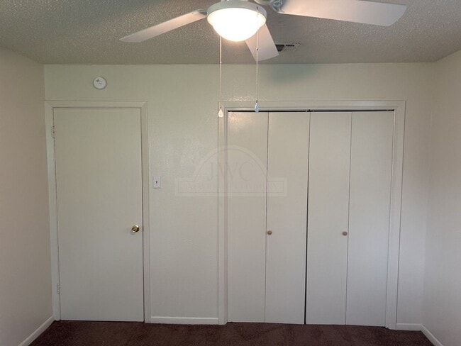 Building Photo - 1811 Janis Dr