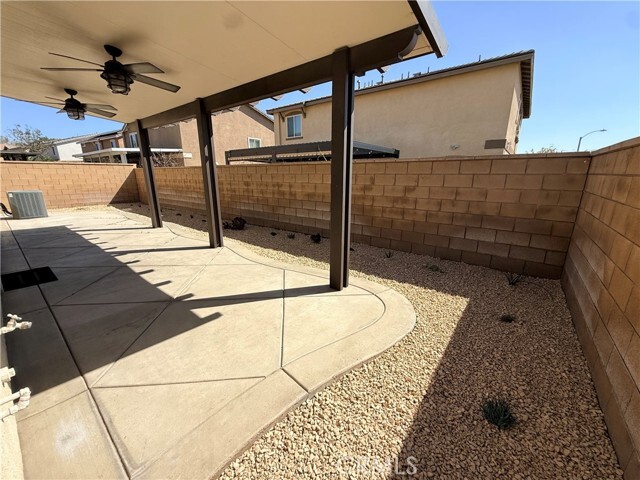 Building Photo - 16931 Montgomery Ave