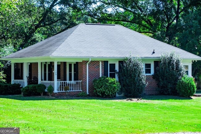 Building Photo - 105 Fuller Dr