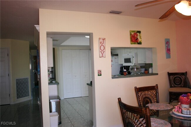 Building Photo - 4728 Orange Grove Blvd