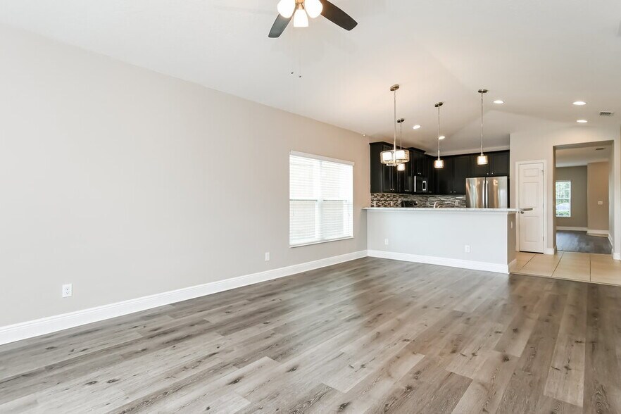 Building Photo - 3380 Reedy Glen Dr