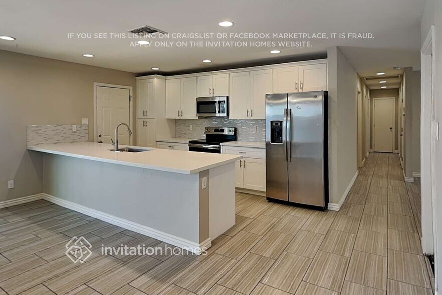 Building Photo - 508 E Pebble Beach Dr