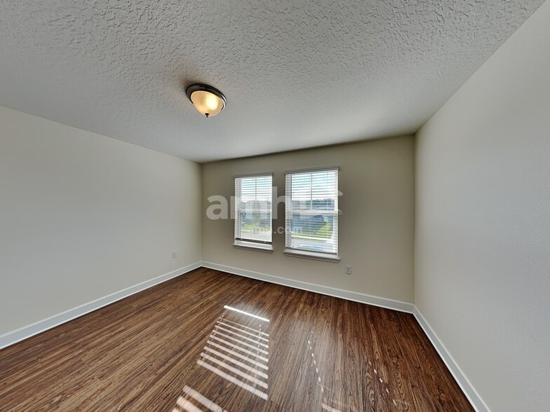 Building Photo - 3048 Ansley Place Rd
