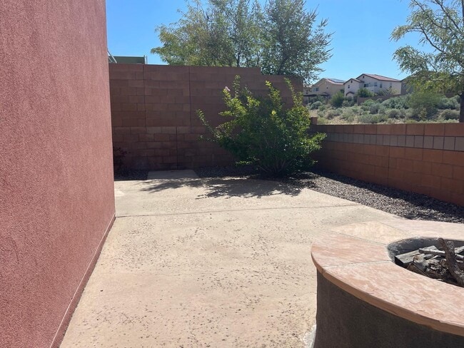 Building Photo - 1668 Bull Lea Dr SE