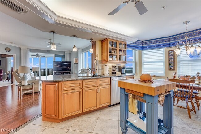 Building Photo - 4183 Bay Beach Ln